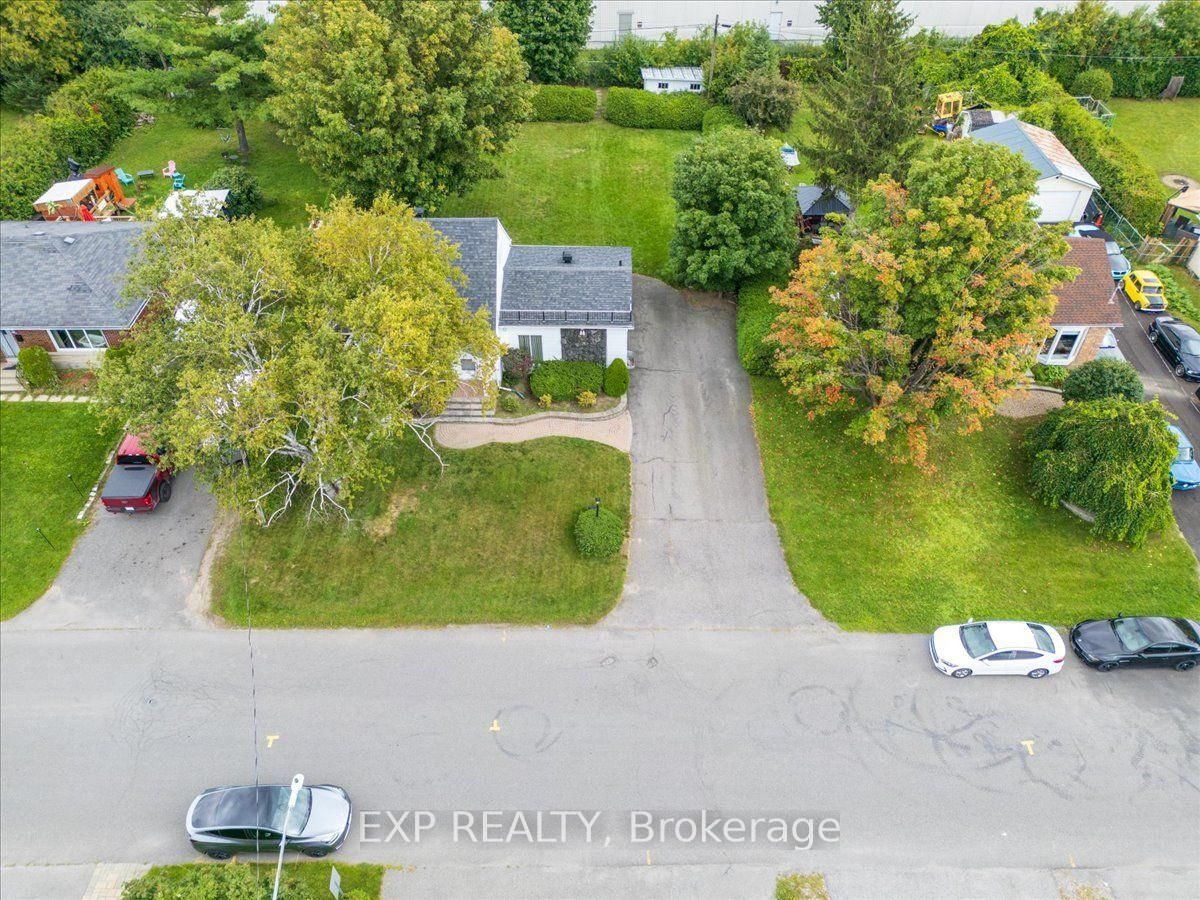 1359 Marchand Street • Ottawa, ON photo 39