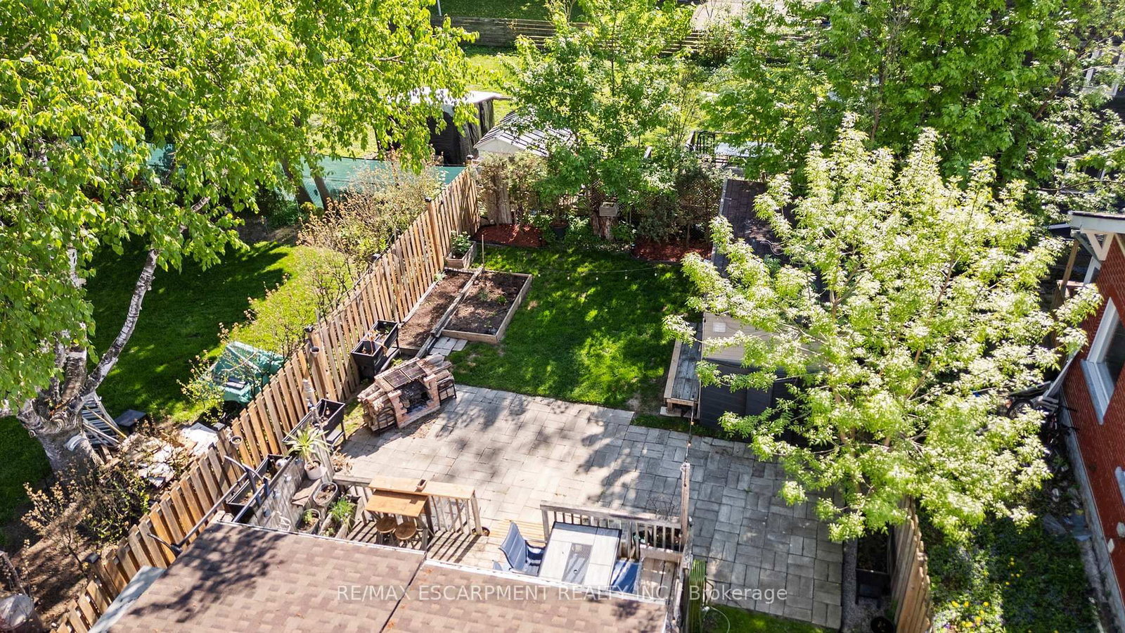 4774 Saint Clair Avenue • Niagara Falls, ON photo 30