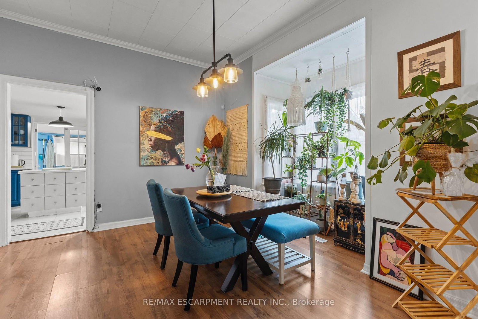 4774 Saint Clair Avenue • Niagara Falls, ON photo 8