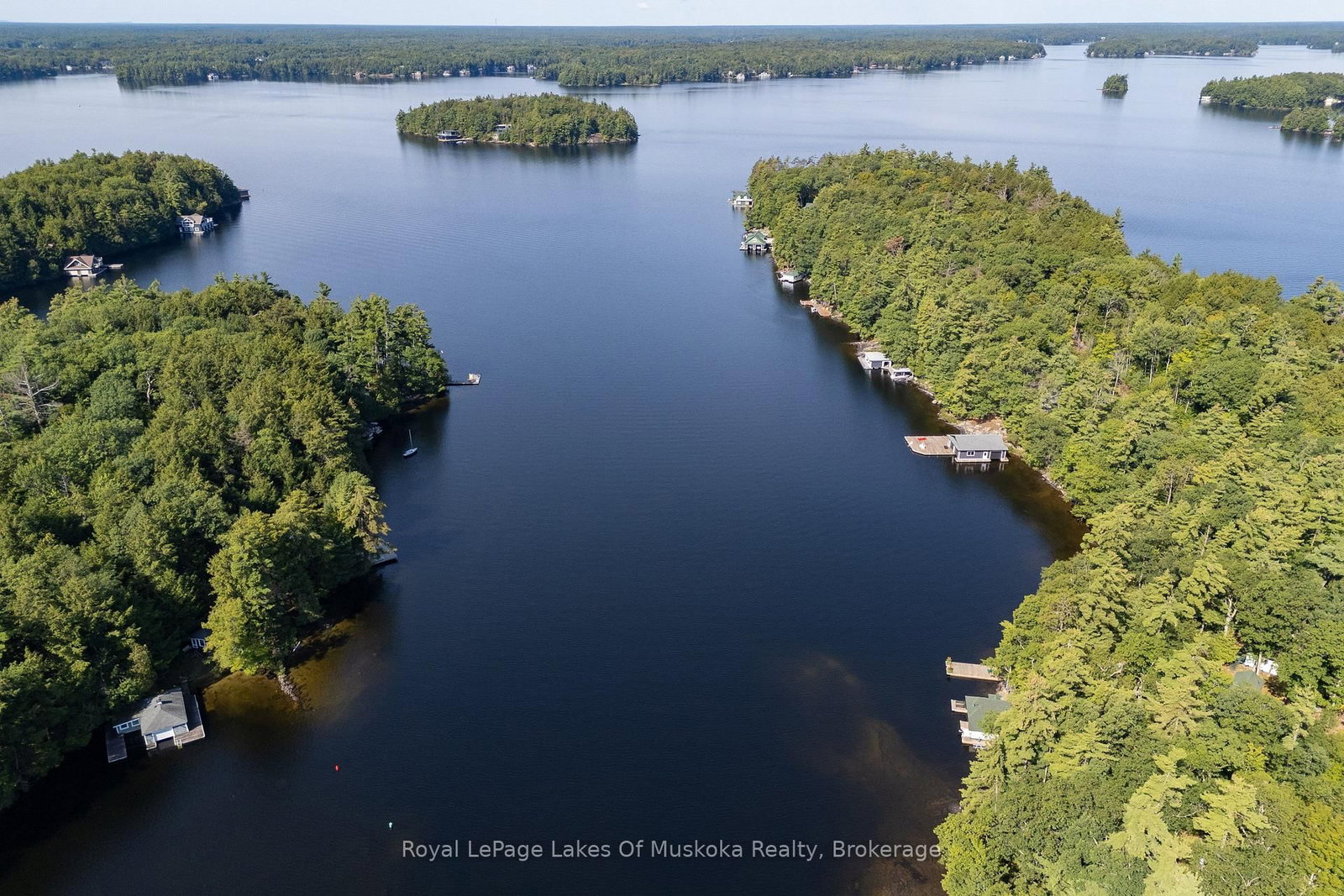2115 Lake Muskoka • Muskoka Lakes, ON photo 5