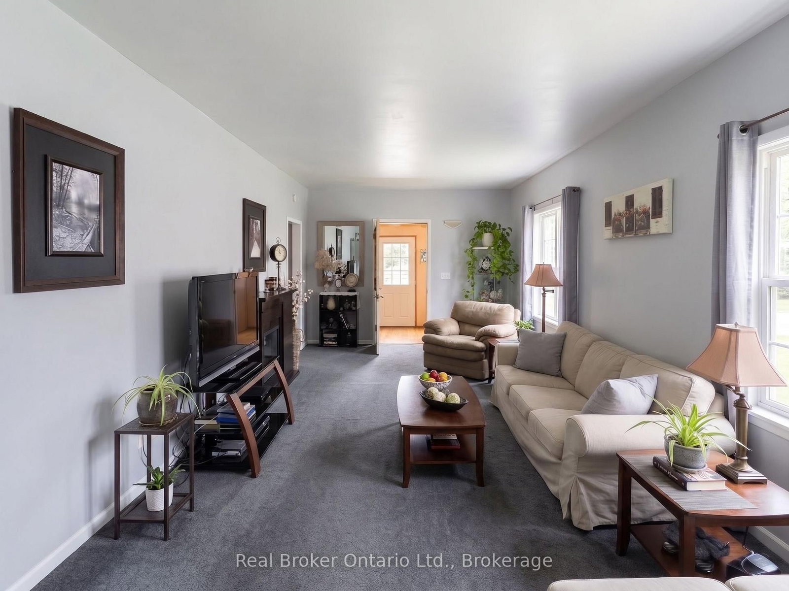 92 Mary Street • Brantford, ON photo 11