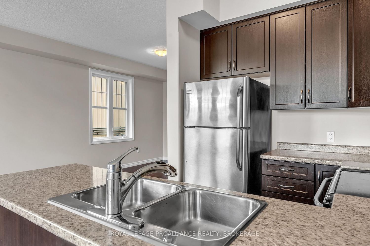 792 Newmarket Lane • Kingston, ON photo 14