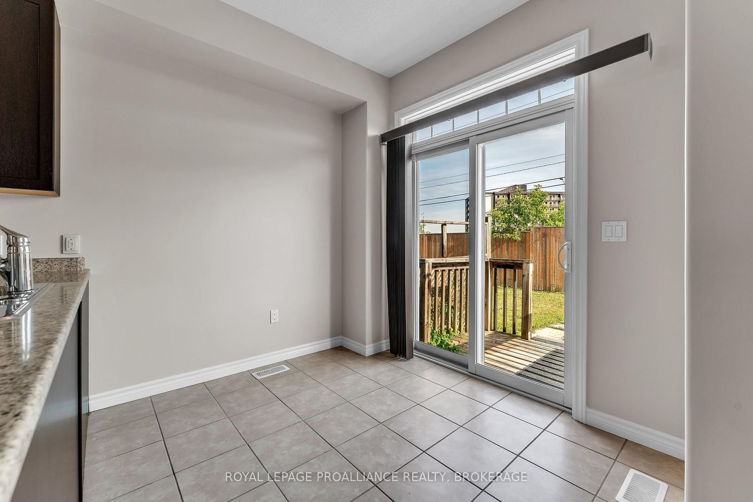 792 Newmarket Lane • Kingston, ON photo 16