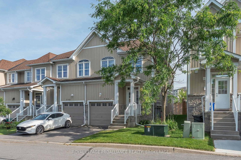 792 Newmarket Lane