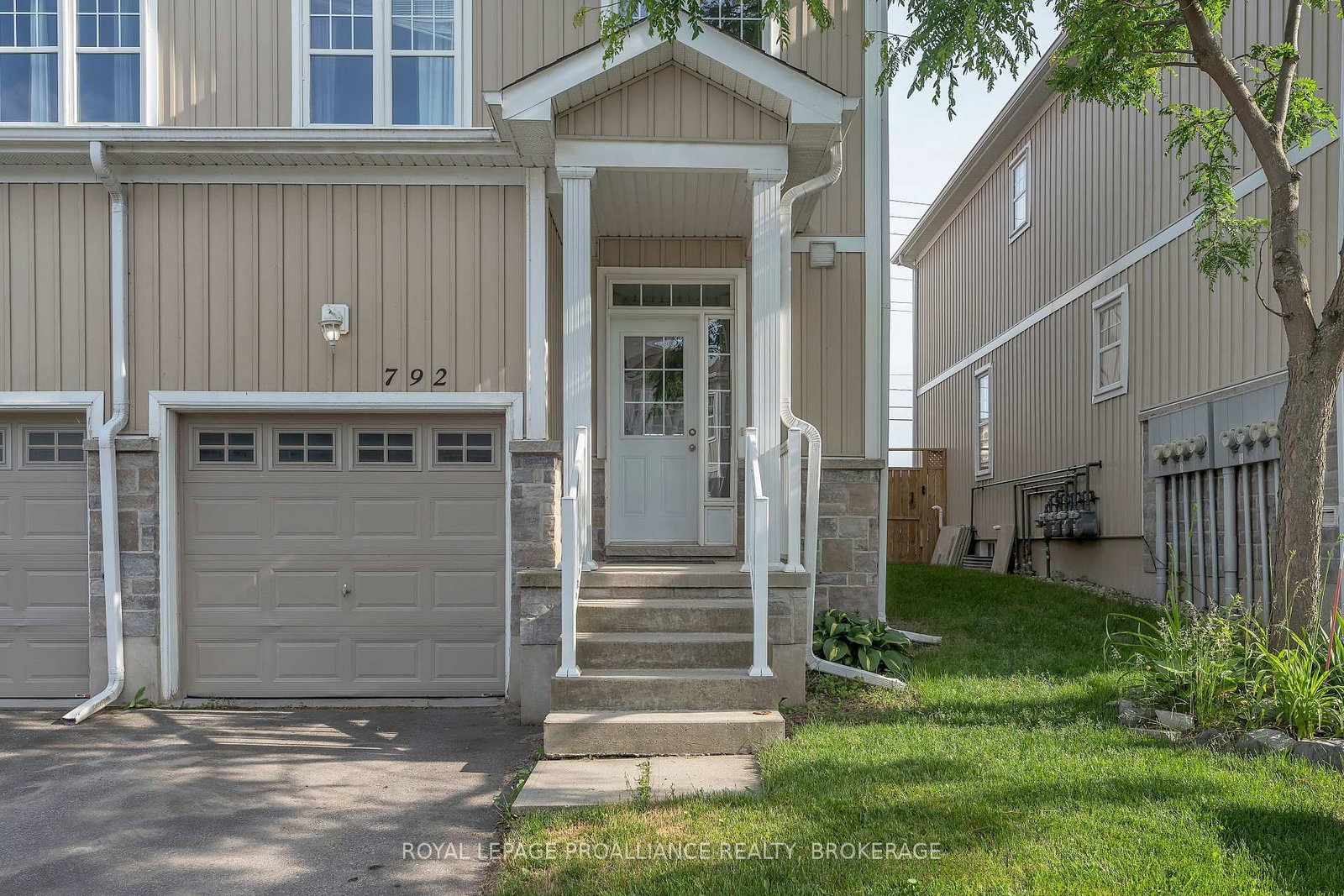 792 Newmarket Lane • Kingston, ON photo 4