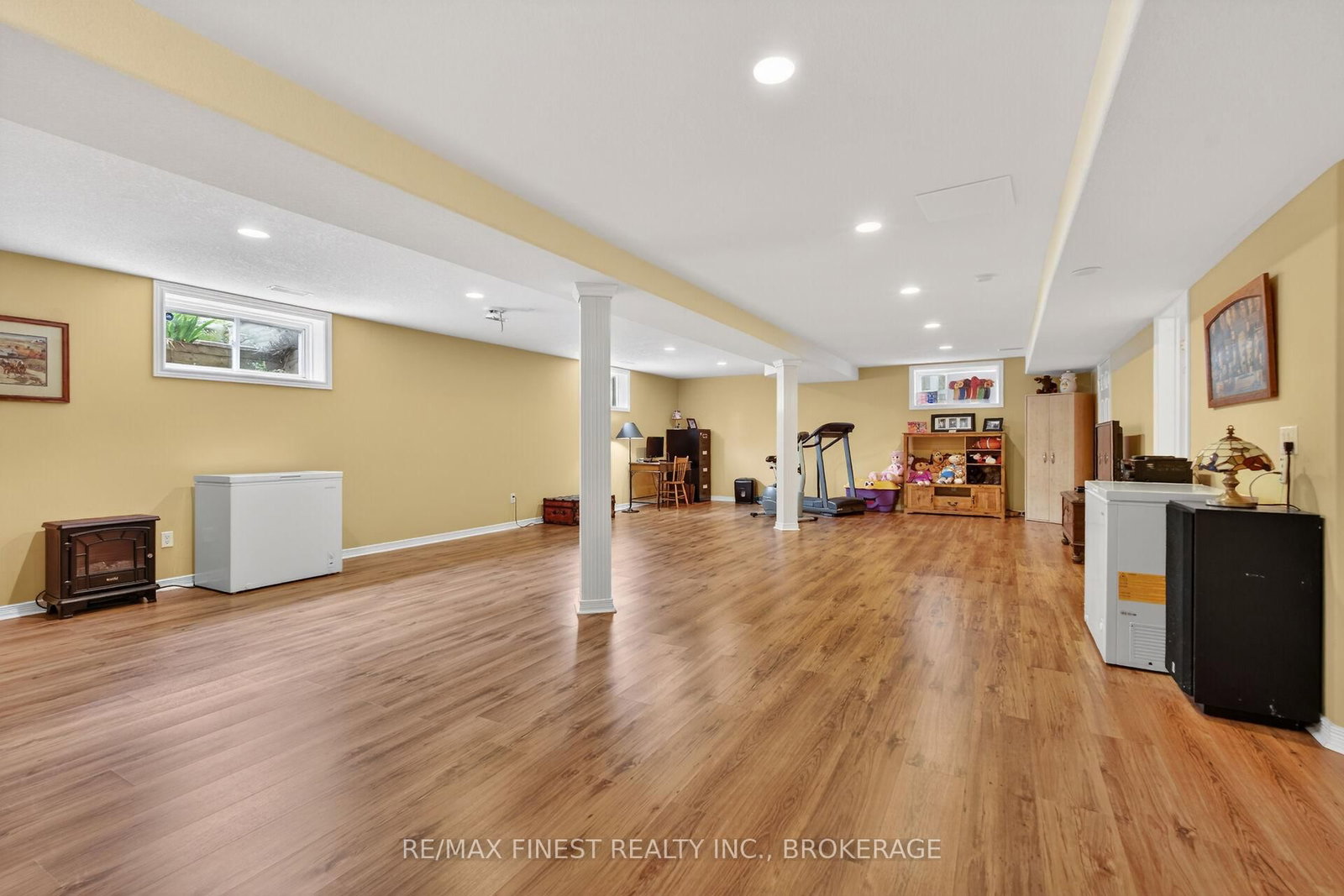 417 MCCALLUM Street • Kingston, ON photo 35