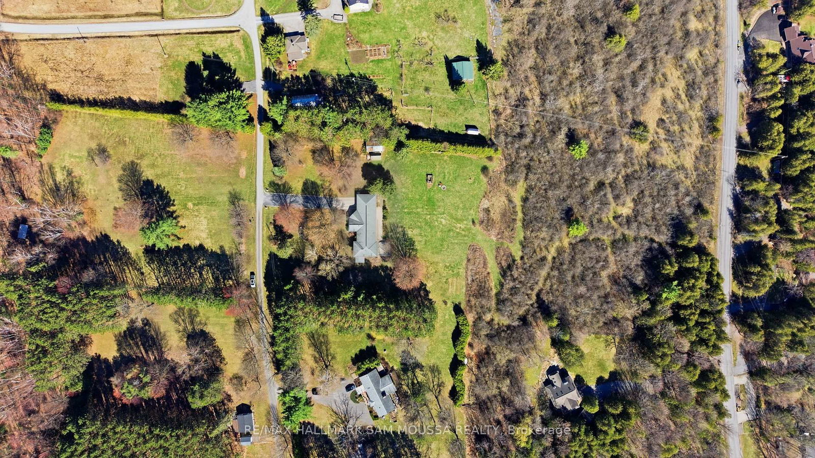 122 Colonel Nicholson Lane • Ottawa, ON photo 46