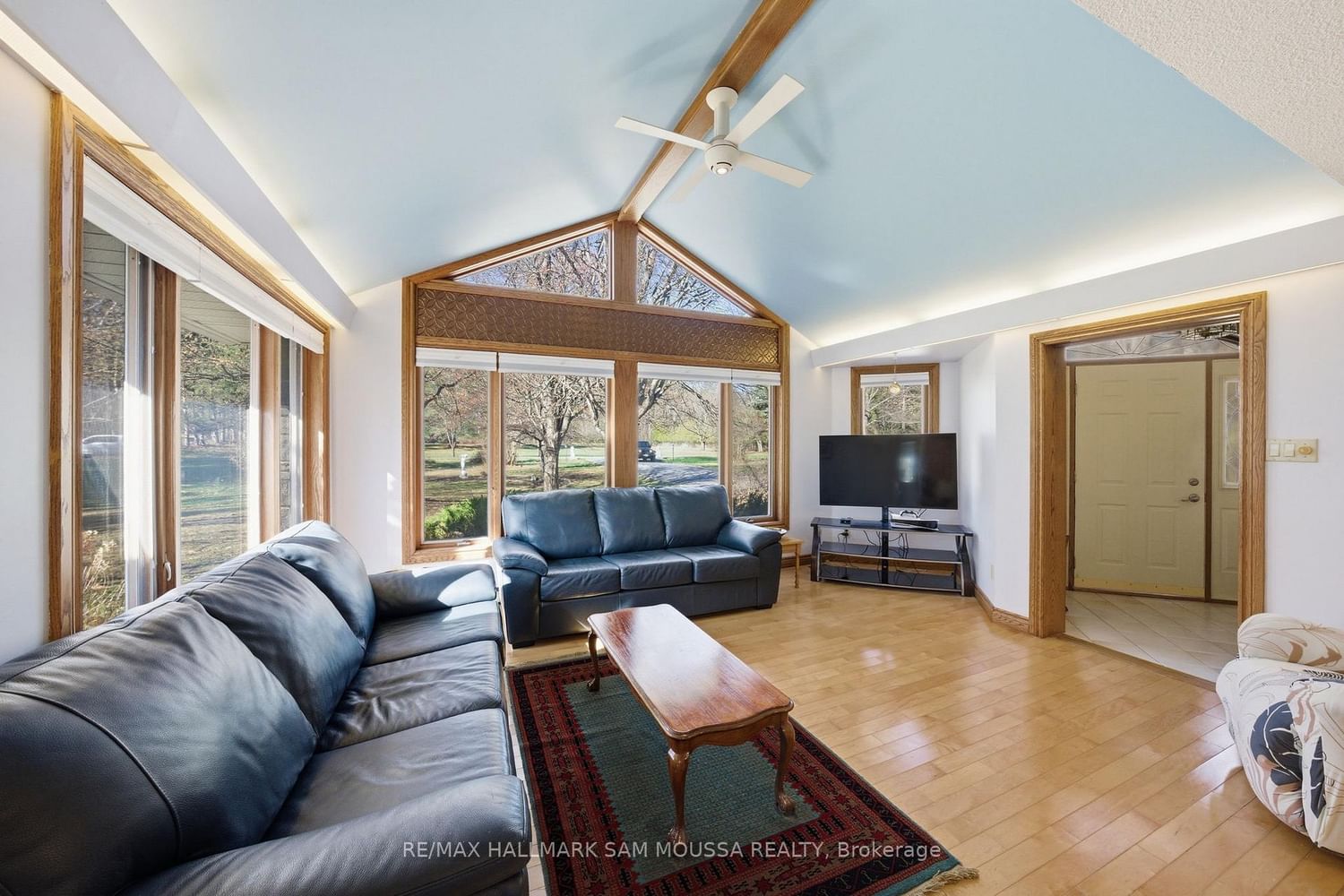 122 Colonel Nicholson Lane • Ottawa, ON photo 6