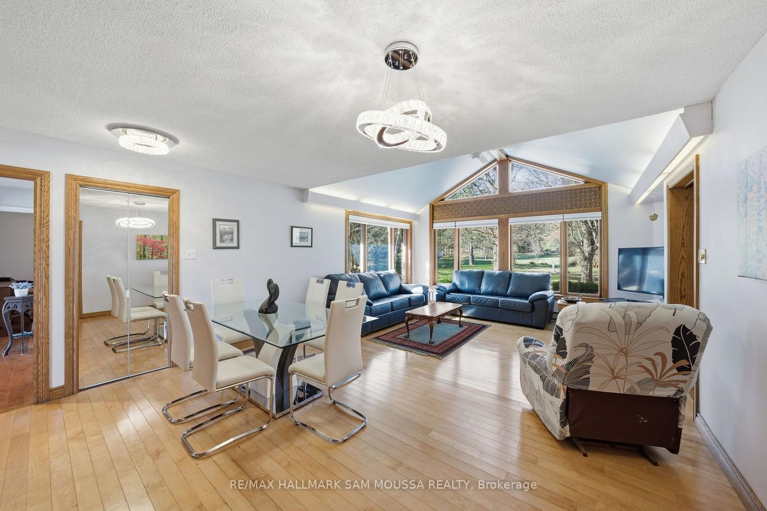 122 Colonel Nicholson Lane • Ottawa, ON photo 9