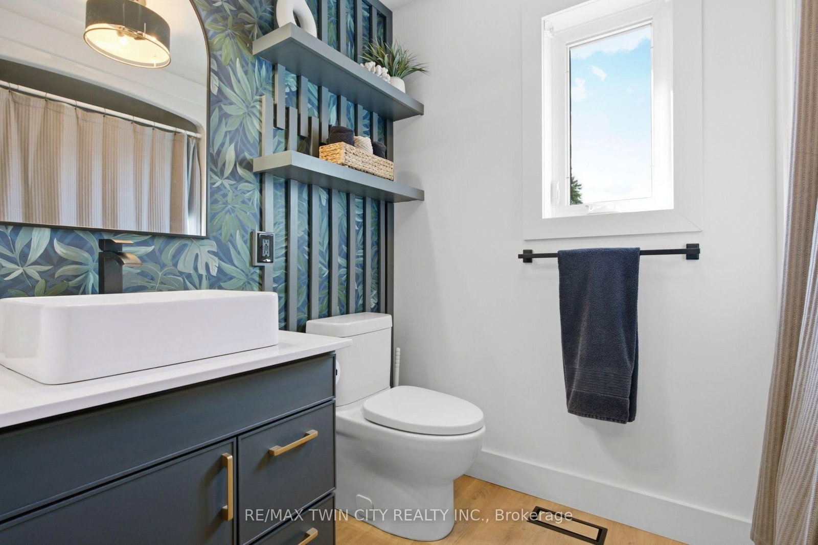 445 Sherring Street • Cambridge, ON photo 34