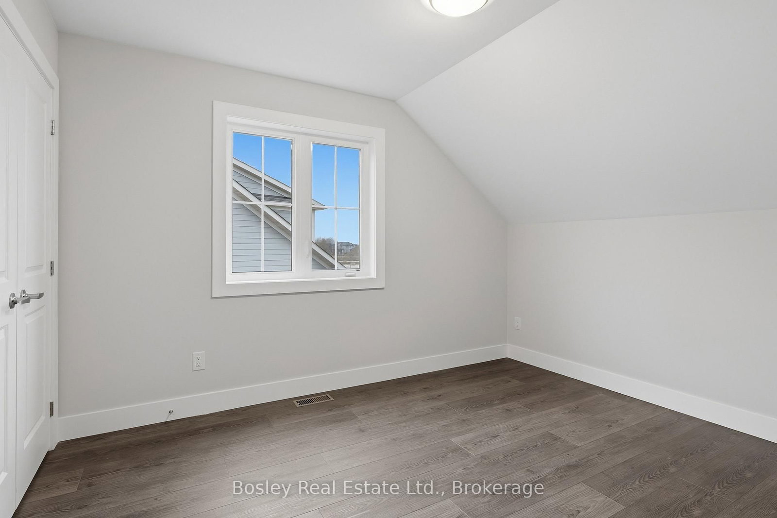 163 SUGAR MAPLE Street • Blue Mountains, ON photo 26