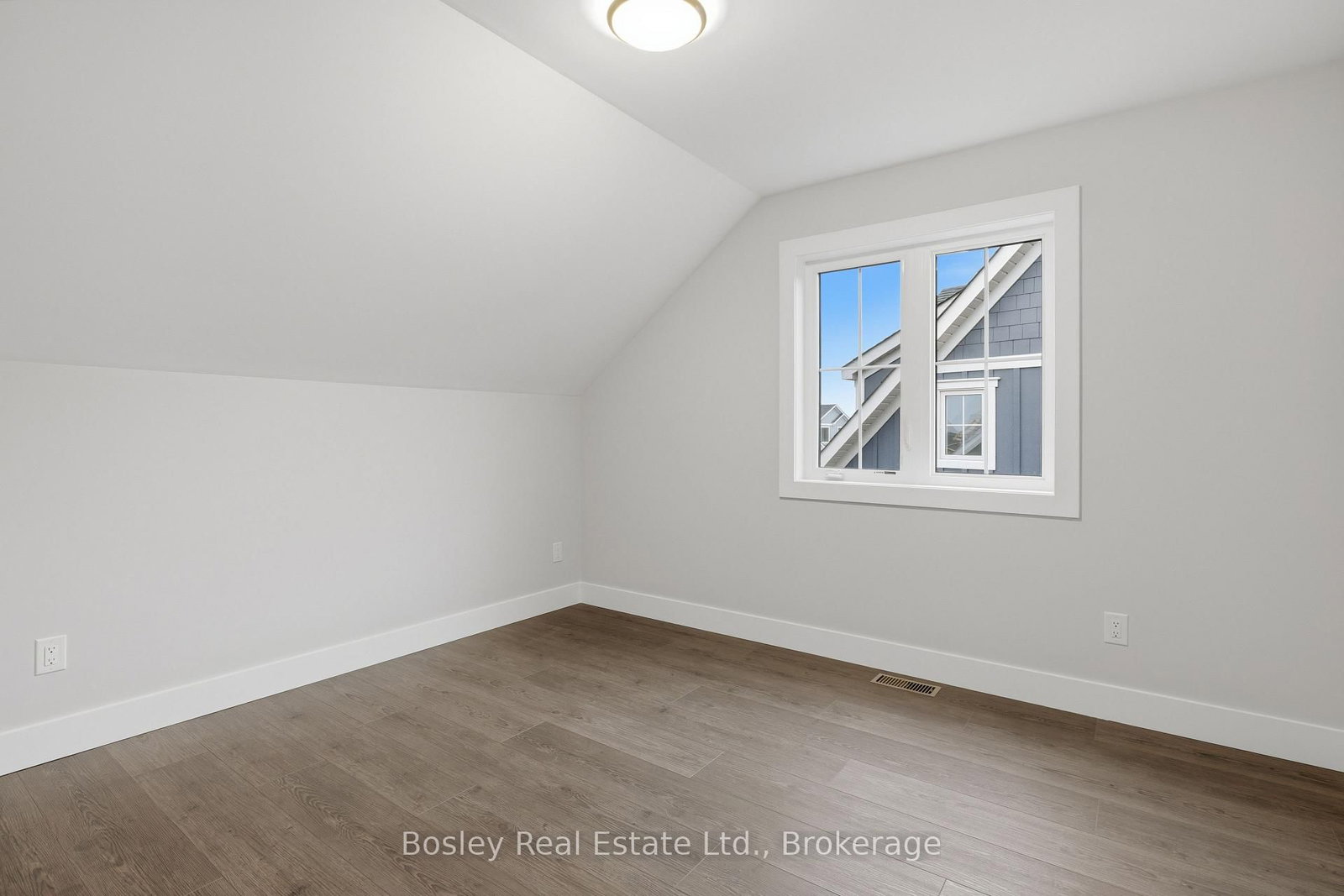 163 SUGAR MAPLE Street • Blue Mountains, ON photo 29