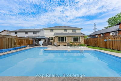 42 Pacific Place • Guelph, ON photo 2