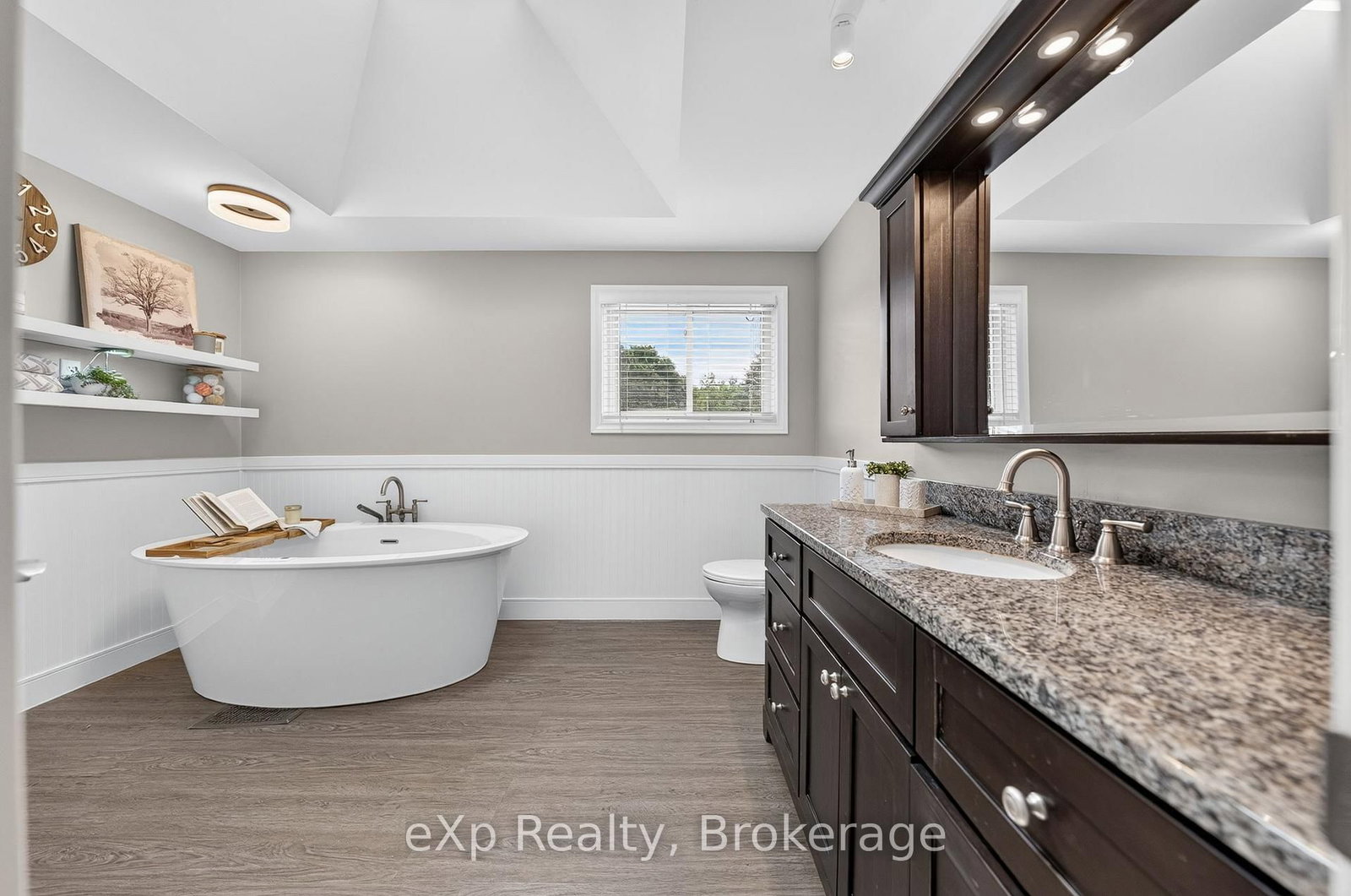 42 Pacific Place • Guelph, ON photo 22