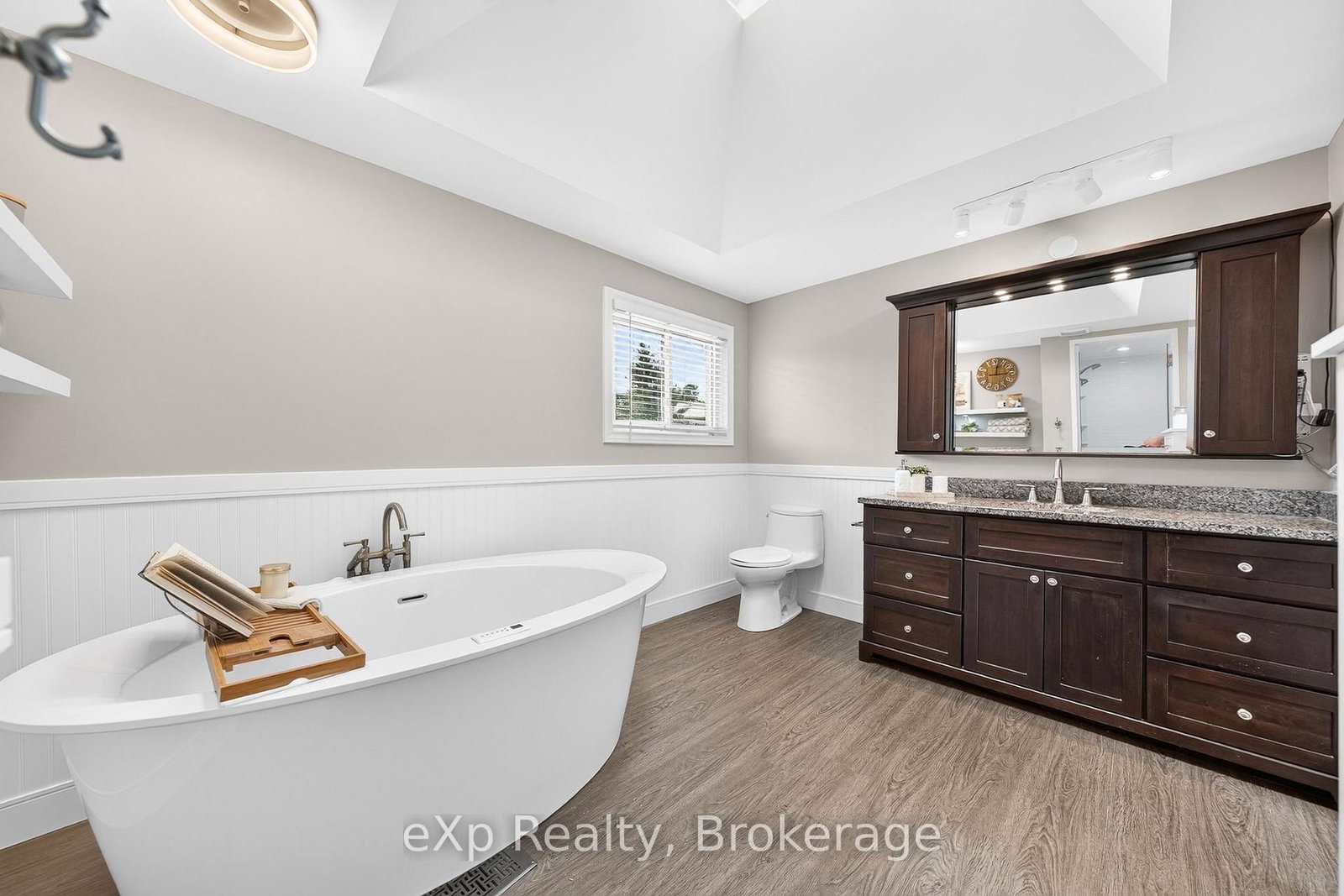 42 Pacific Place • Guelph, ON photo 24