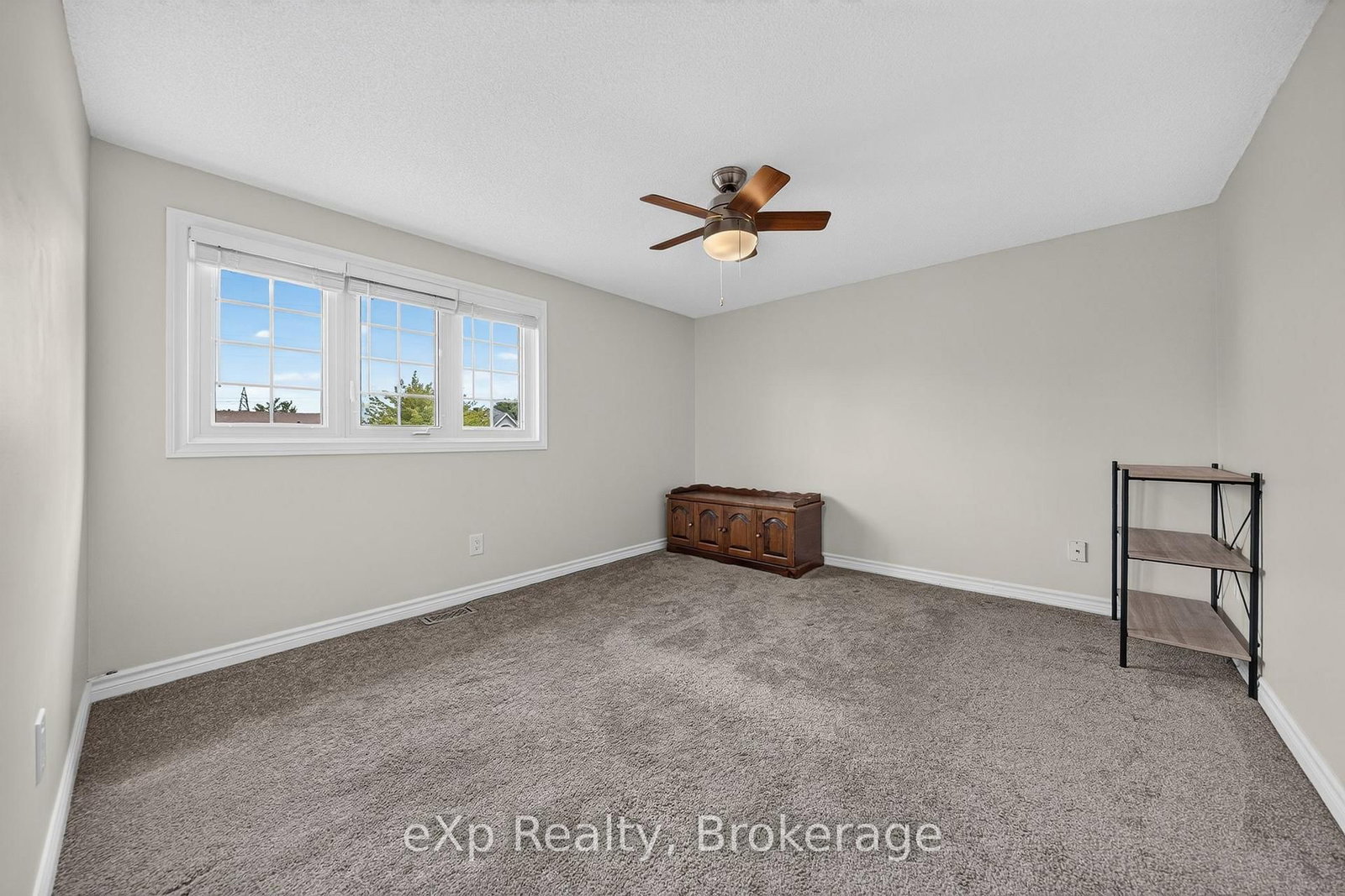 42 Pacific Place • Guelph, ON photo 28
