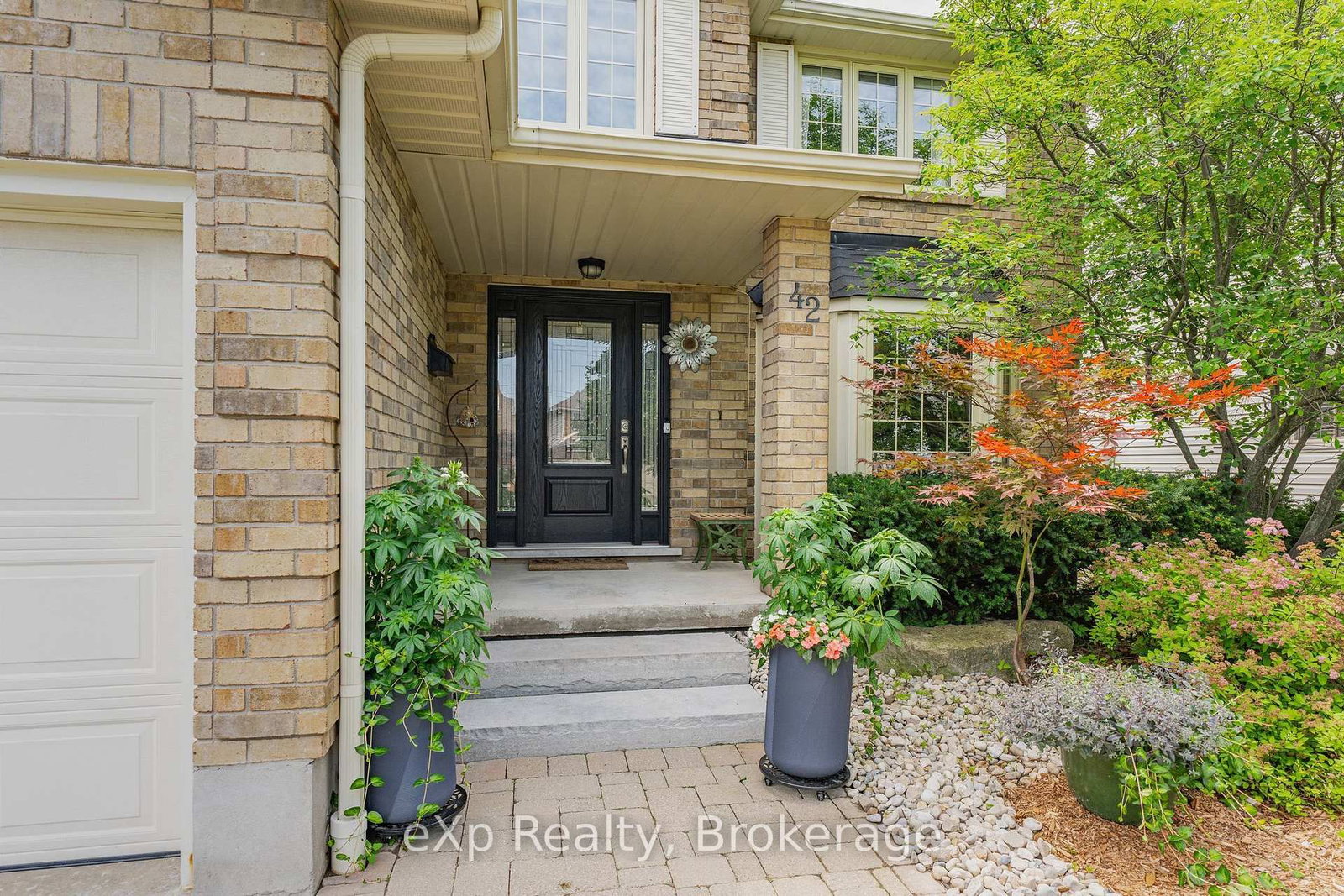 42 Pacific Place • Guelph, ON photo 4