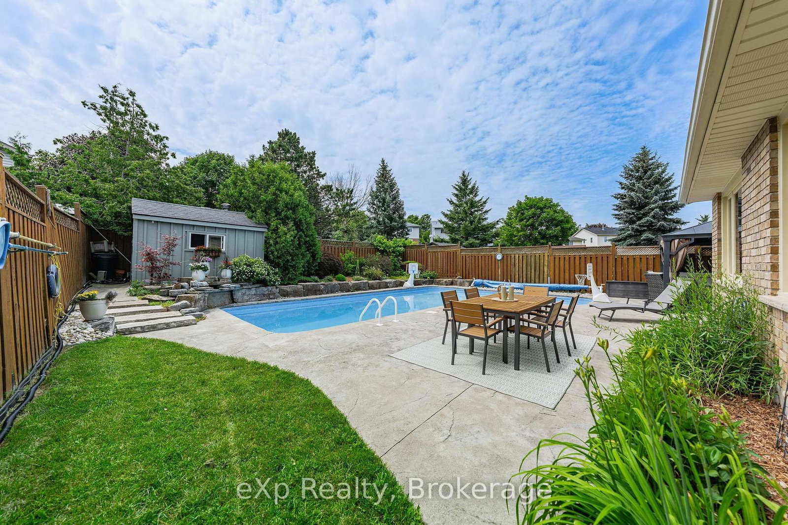 42 Pacific Place • Guelph, ON photo 44