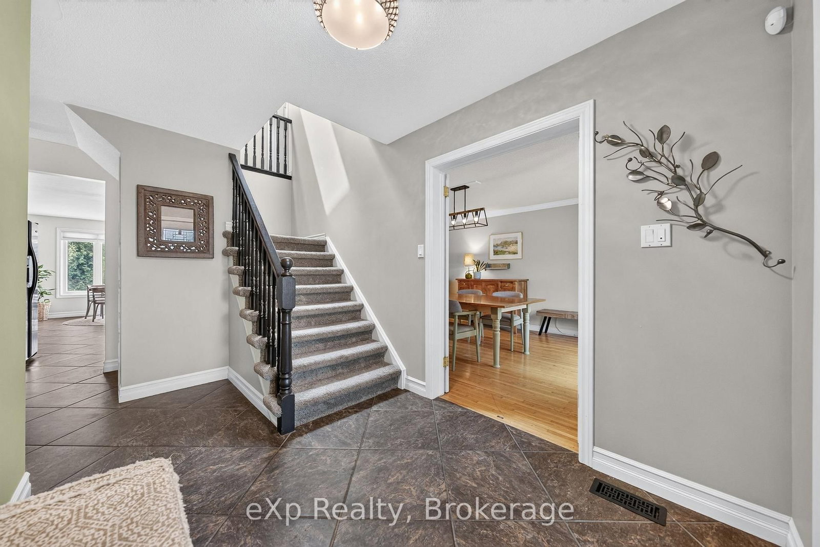 42 Pacific Place • Guelph, ON photo 6