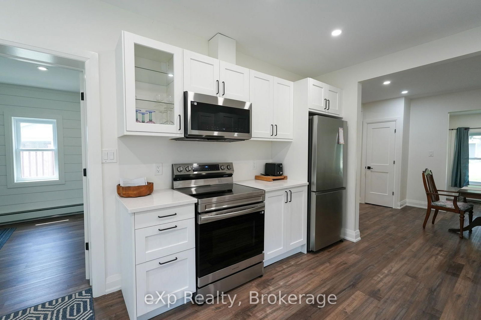 136 Breadalbane Street S • Saugeen Shores, ON photo 14