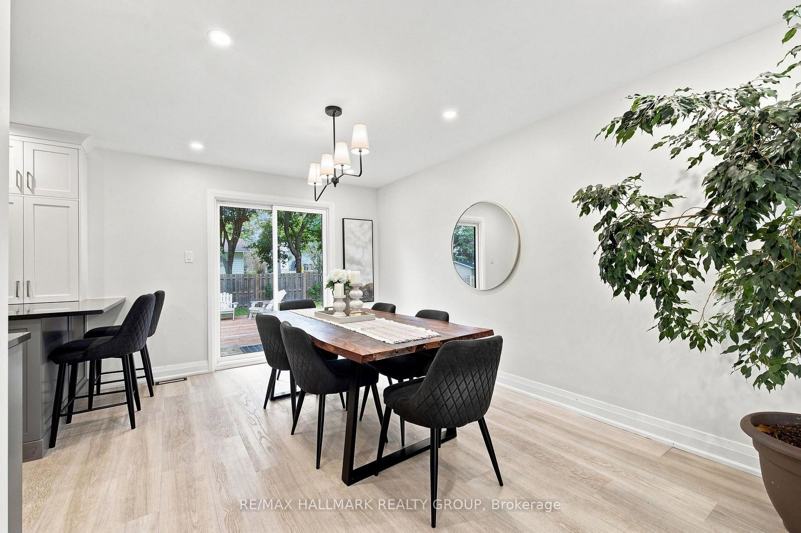 13 Evelyn Street • Almonte, ON photo 11