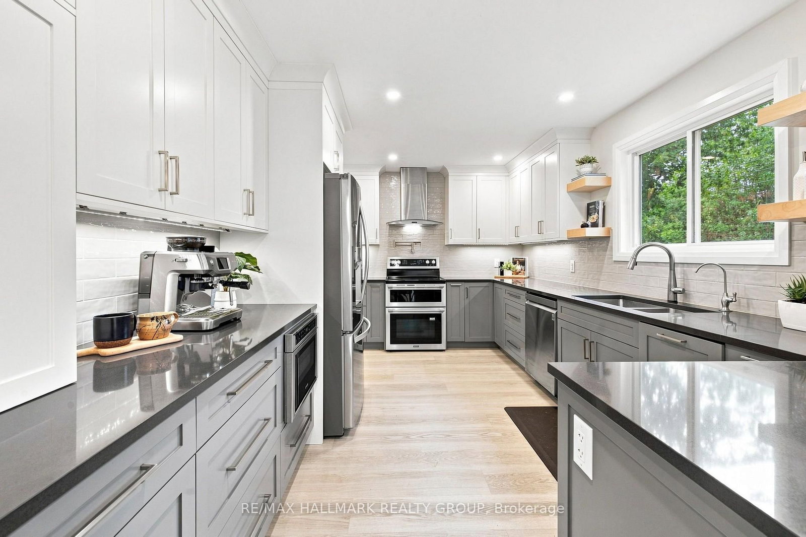 13 Evelyn Street • Almonte, ON photo 15