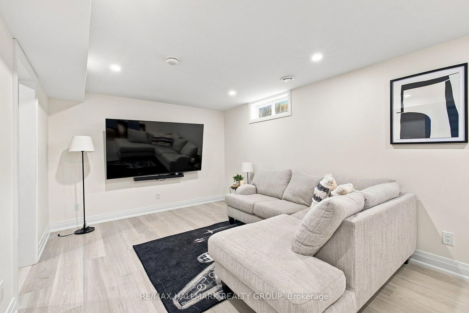 13 Evelyn Street • Almonte, ON photo 38