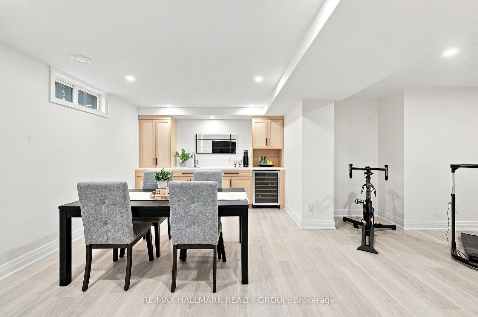 13 Evelyn Street • Almonte, ON photo 40