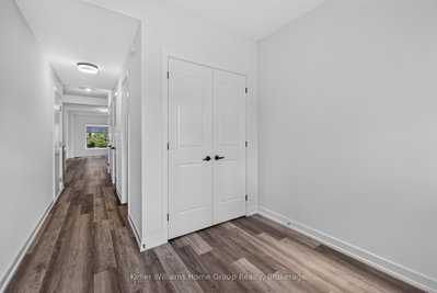 23 Ferris Circle • Guelph, ON photo 4
