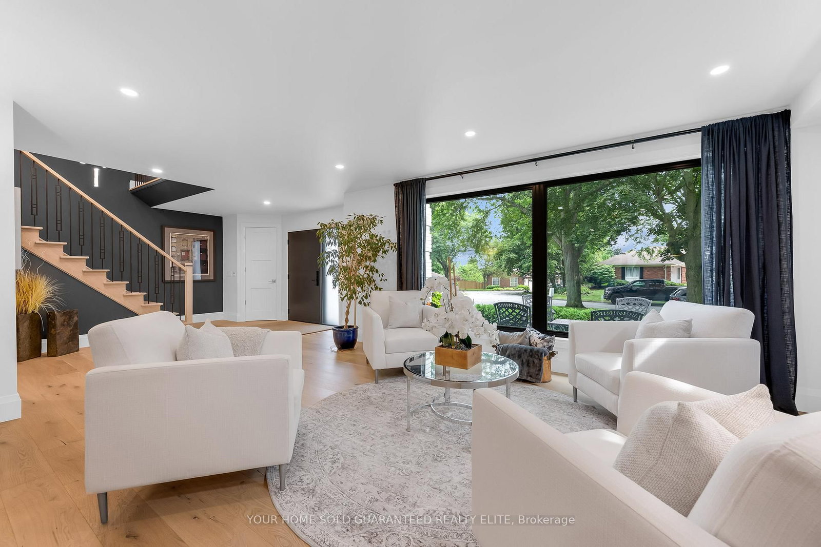 16 Whitehall Gate • Pelham, ON photo 11
