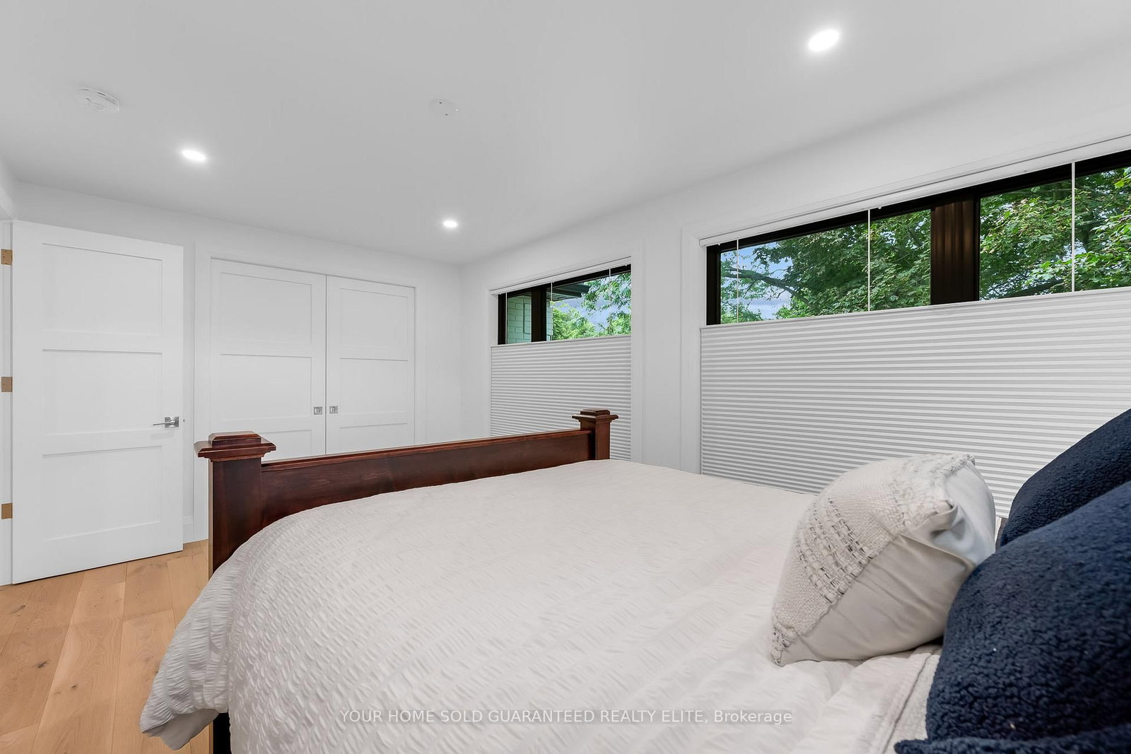 16 Whitehall Gate • Pelham, ON photo 33