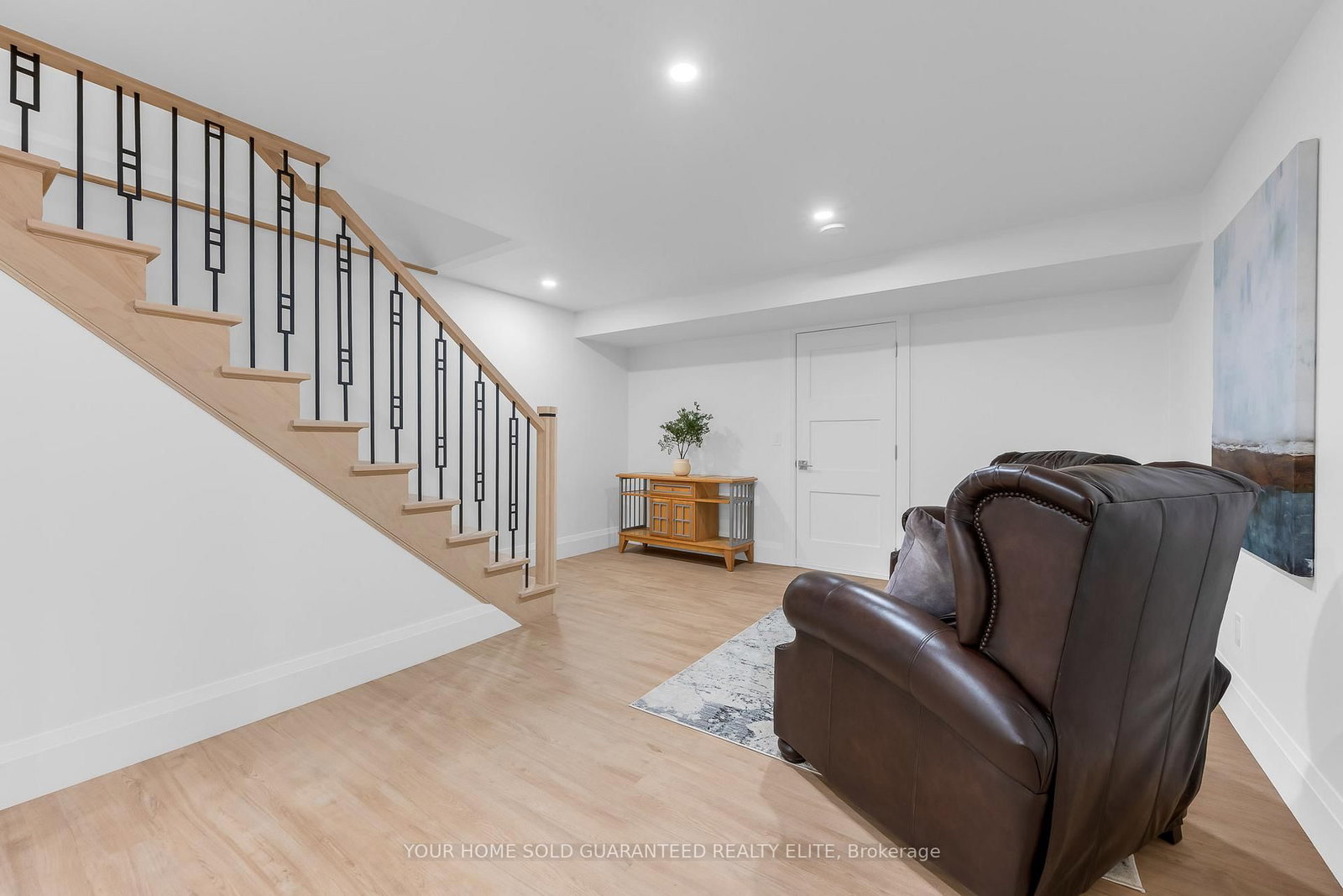 16 Whitehall Gate • Pelham, ON photo 35