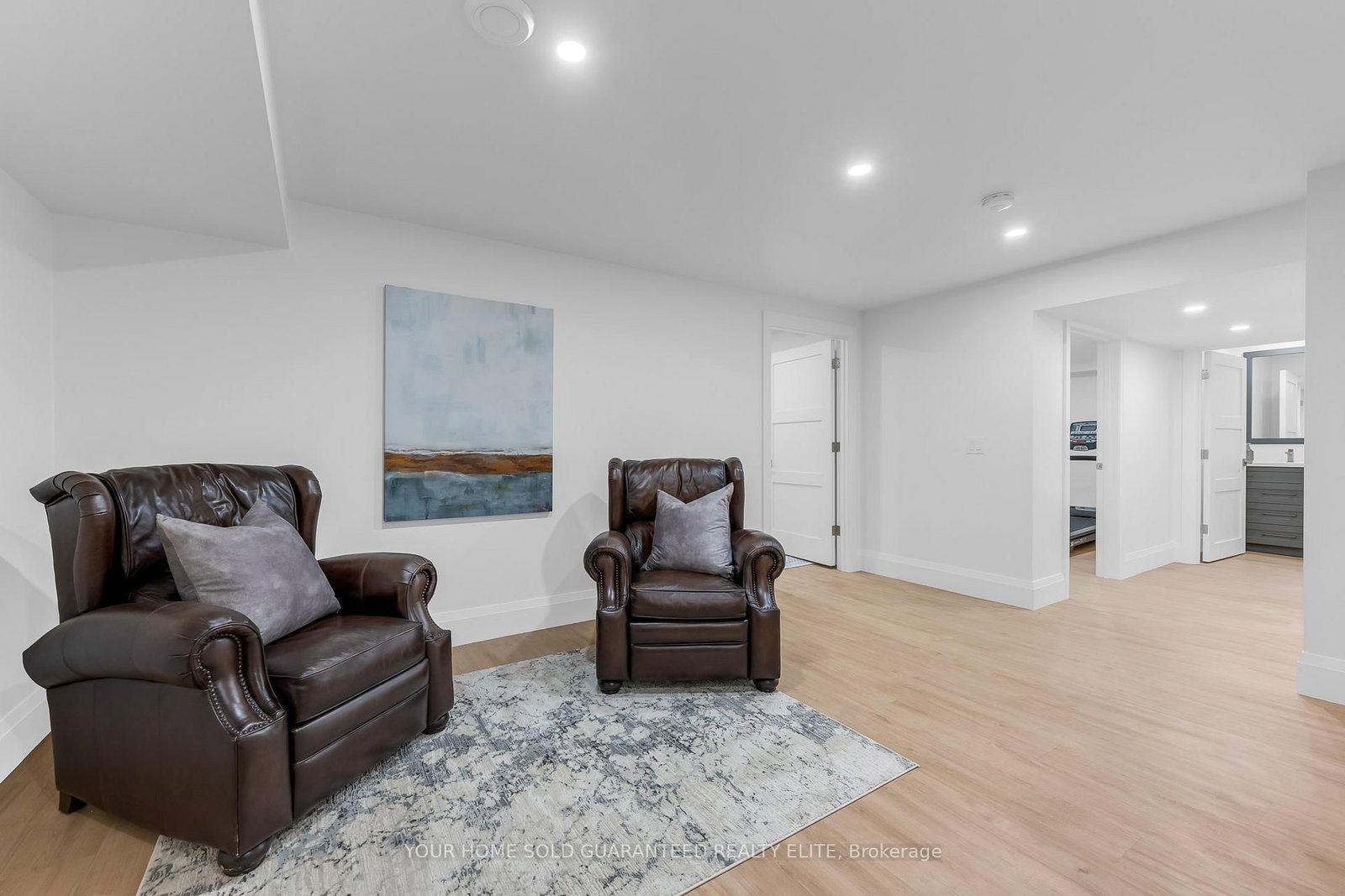 16 Whitehall Gate • Pelham, ON photo 36