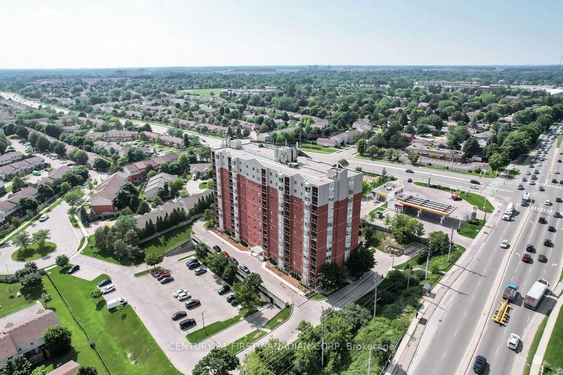 310 - 30 Chapman Court