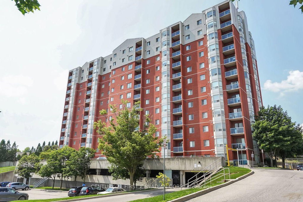310 - 30 Chapman Court 3