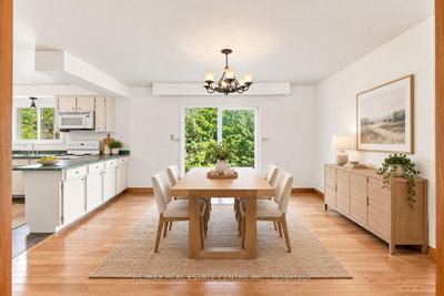 26 Maplewood Drive • Amaranth, ON photo 9