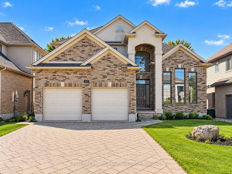 1025 Gleneagle Trail