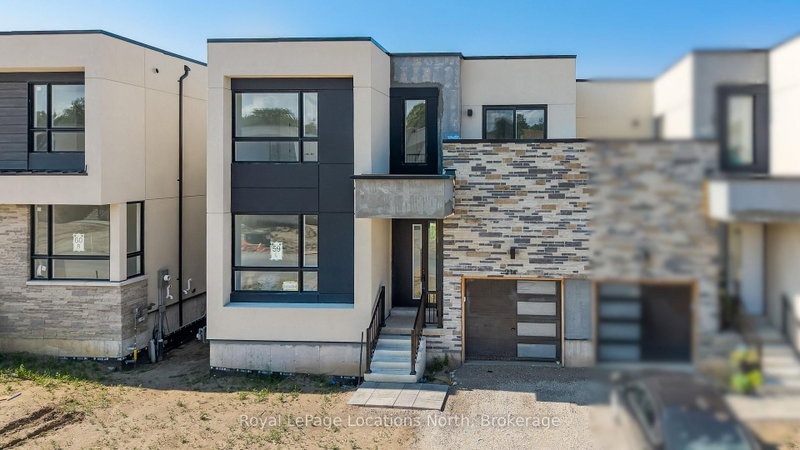 214 Stoneleigh Drive
