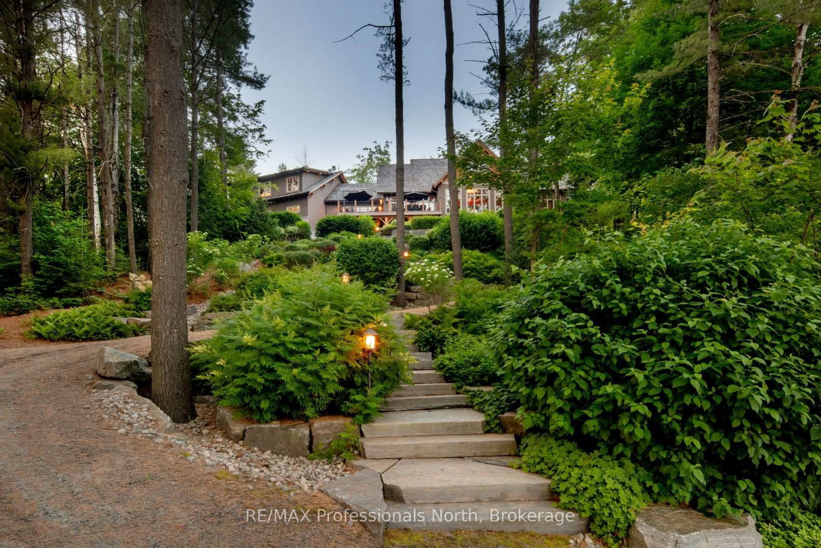 1600 Misty Knoll Trail • Dysart et al, ON photo 42