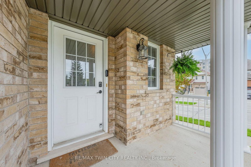 600 White Cedar Avenue