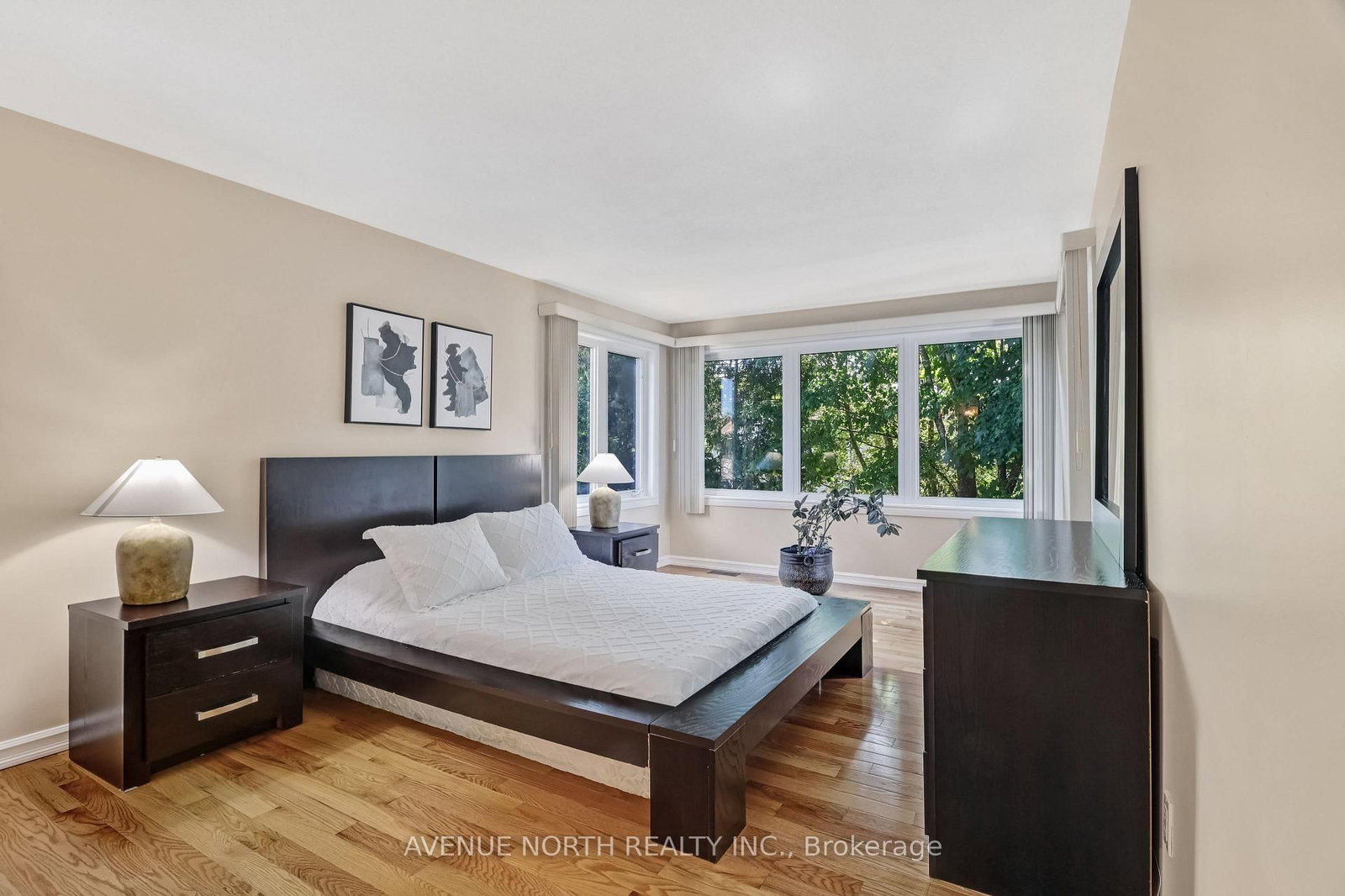 1674 Sansonnet Street S • Orleans, ON photo 19