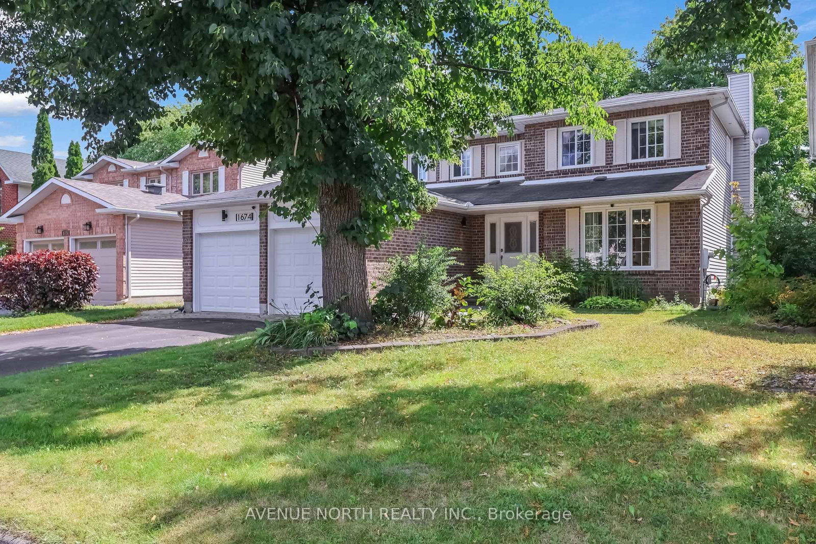 1674 Sansonnet Street S • Orleans, ON photo 3
