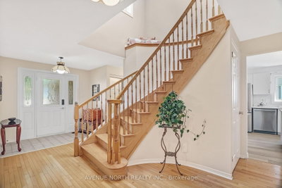 1674 Sansonnet Street S • Orleans, ON photo 6