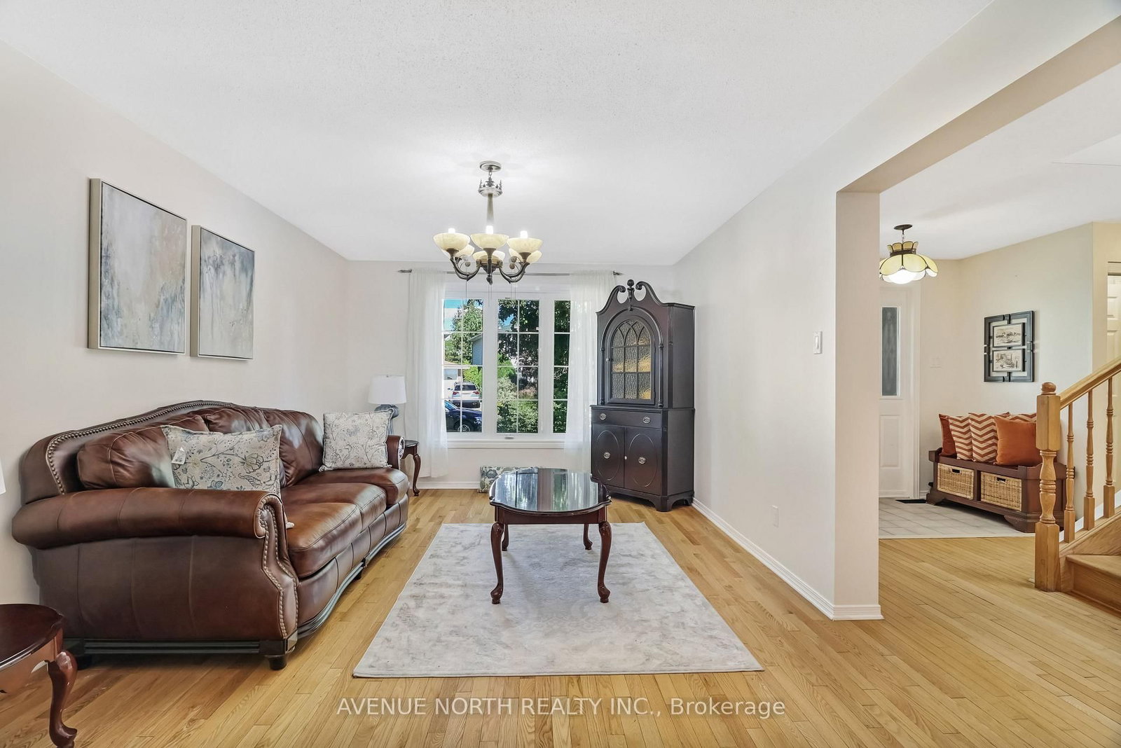 1674 Sansonnet Street S • Orleans, ON photo 8