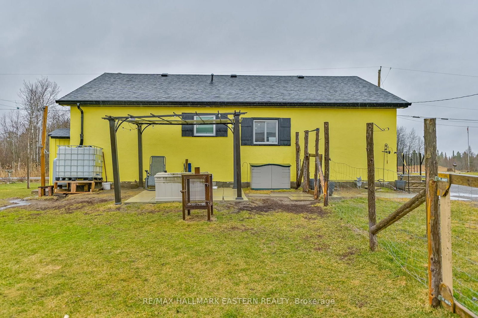 1095 Slab Street • Madoc, ON photo 35