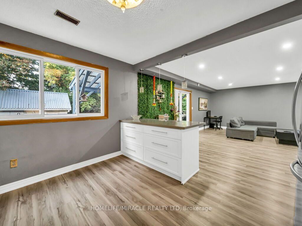 309 Hixon Road • Hamilton, ON photo 33