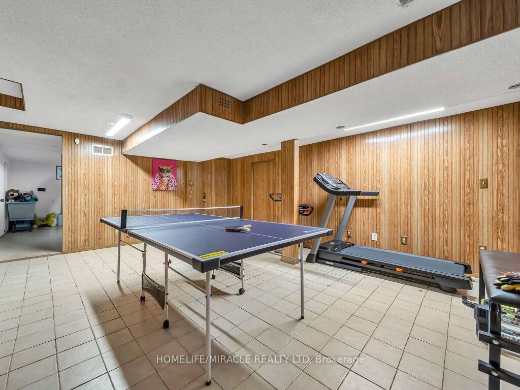 309 Hixon Road • Hamilton, ON photo 36