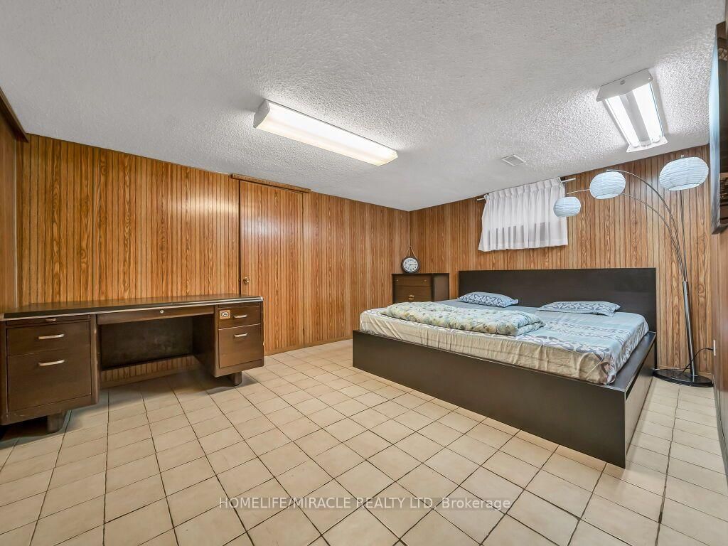 309 Hixon Road • Hamilton, ON photo 38
