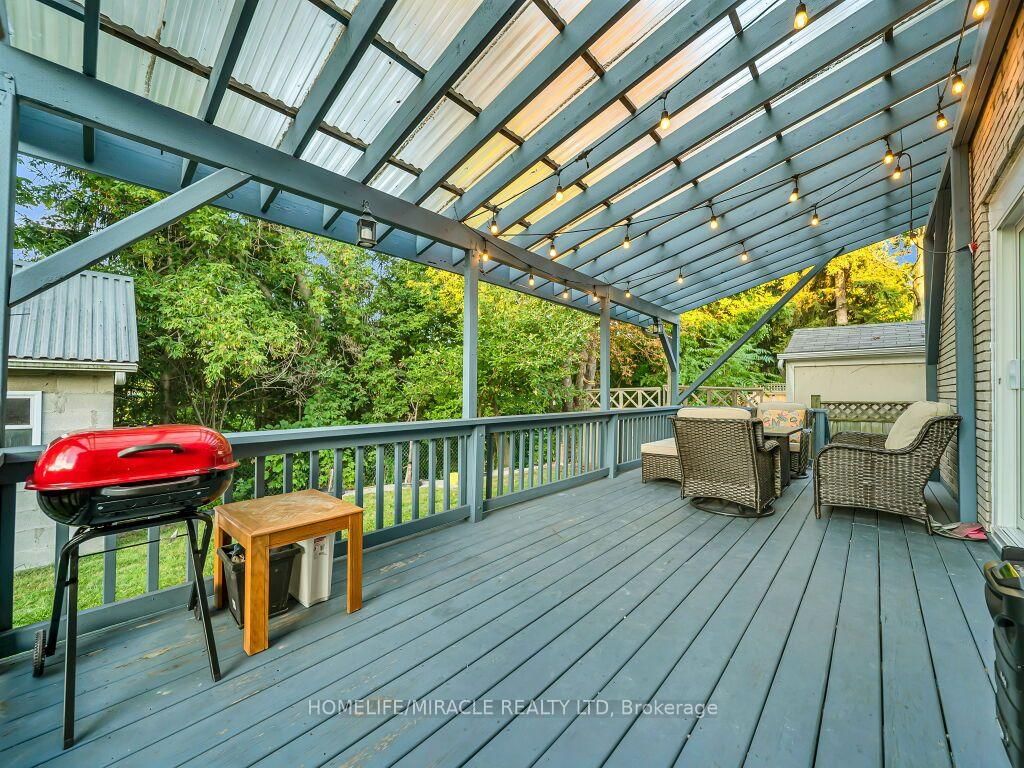 309 Hixon Road • Hamilton, ON photo 39