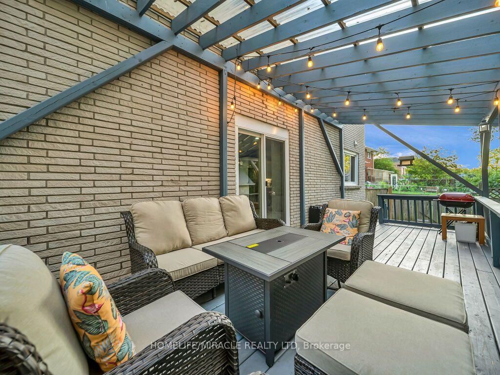 309 Hixon Road • Hamilton, ON photo 40